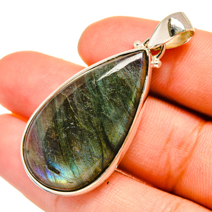 Labradorite Pendants handcrafted by Ana Silver Co - PD6522
