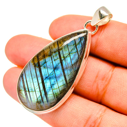 Labradorite Pendants handcrafted by Ana Silver Co - PD6547
