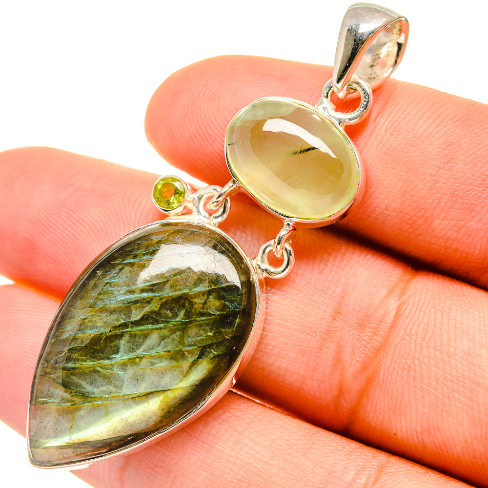 Labradorite Pendants handcrafted by Ana Silver Co - PD6644