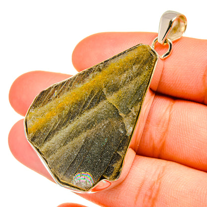 Labradorite Pendants handcrafted by Ana Silver Co - PD6925