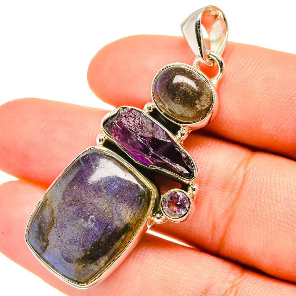 Labradorite Pendants handcrafted by Ana Silver Co - PD7034