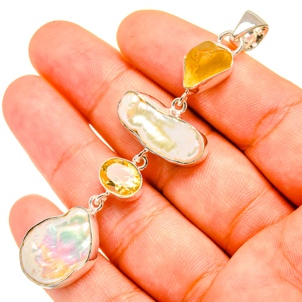Mother Of Pearl Pendants handcrafted by Ana Silver Co - PD7095