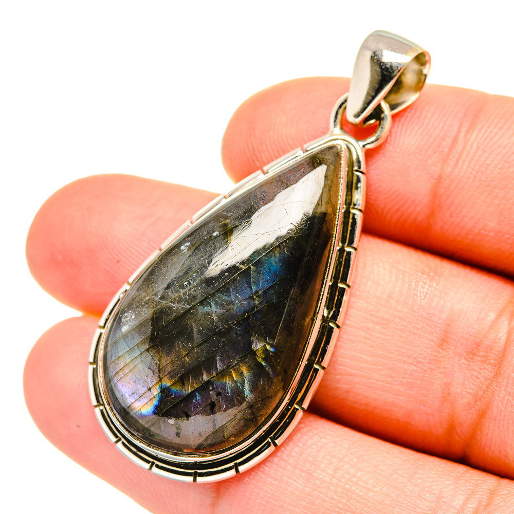 Labradorite Pendants handcrafted by Ana Silver Co - PD7298