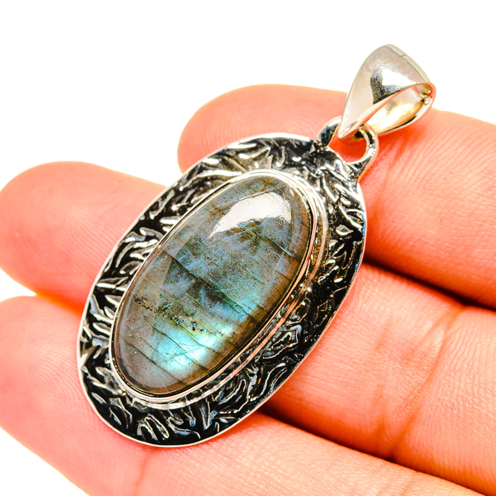 Labradorite Pendants handcrafted by Ana Silver Co - PD7321