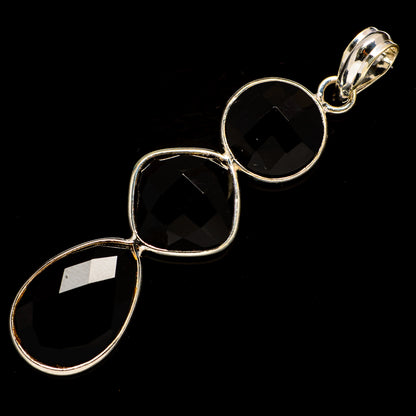 Black onyx pendant in 925 sterling silver with three faceted oval stones