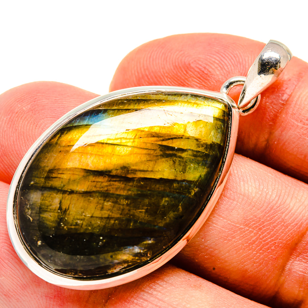 Labradorite Pendants handcrafted by Ana Silver Co - PD736719