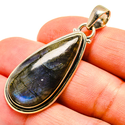 Labradorite Pendants handcrafted by Ana Silver Co - PD742605