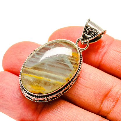 Green Fluorite Pendants handcrafted by Ana Silver Co - PD743566