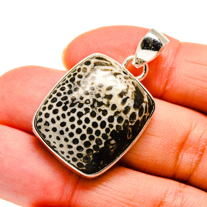Stingray Coral Pendants handcrafted by Ana Silver Co - PD743641