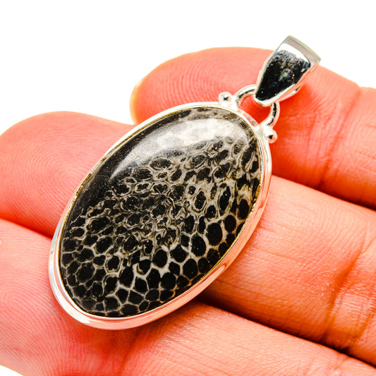 Stingray Coral Pendants handcrafted by Ana Silver Co - PD743650