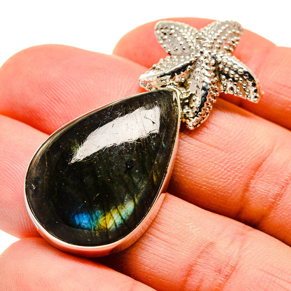 Labradorite Pendants handcrafted by Ana Silver Co - PD747086