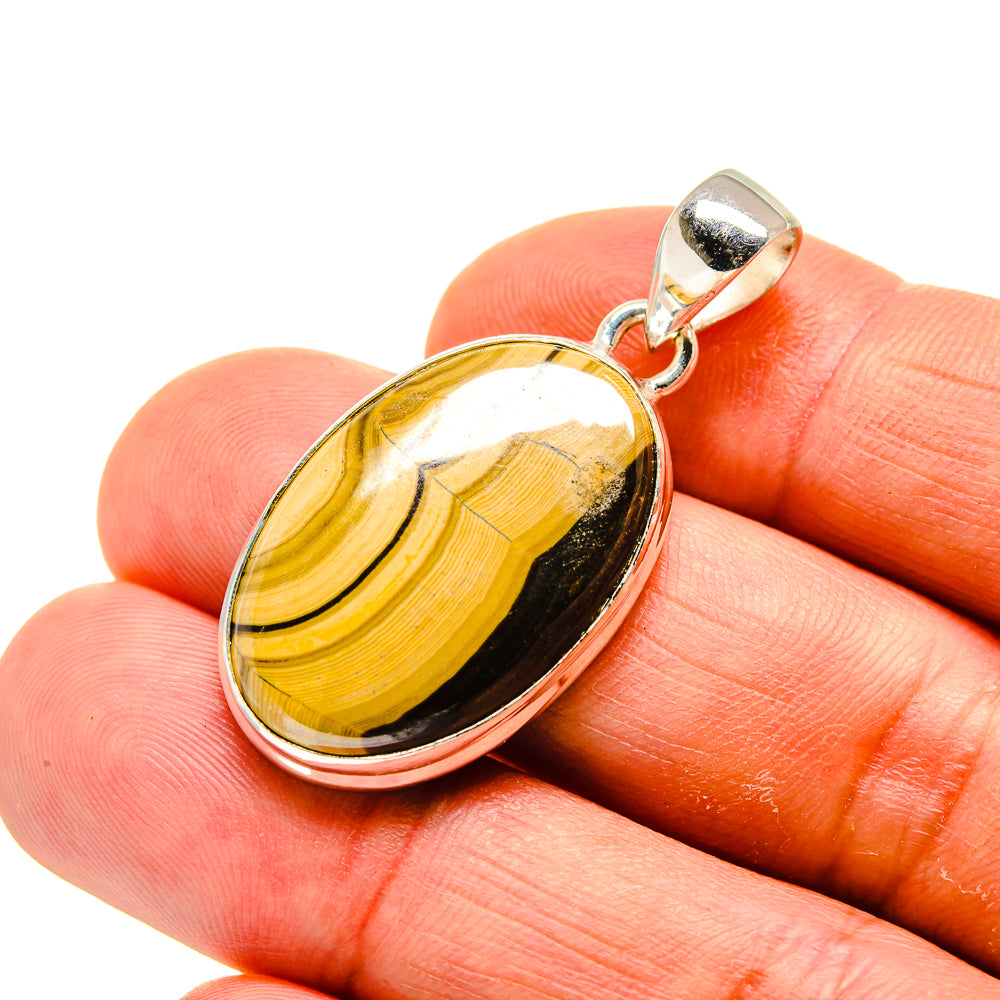 Schalenblende Pendants handcrafted by Ana Silver Co - PD749099