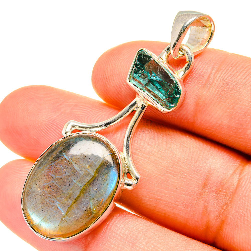 Labradorite Pendants handcrafted by Ana Silver Co - PD7494