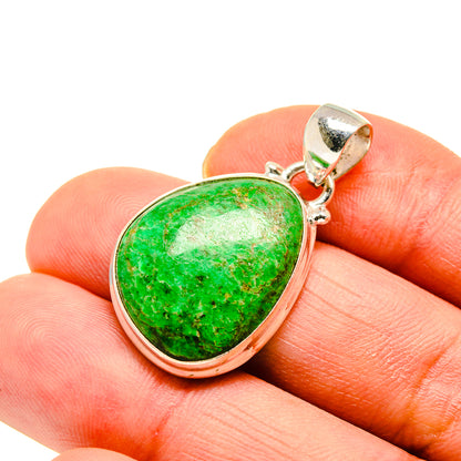 Maw Sit Sit Pendants handcrafted by Ana Silver Co - PD749775