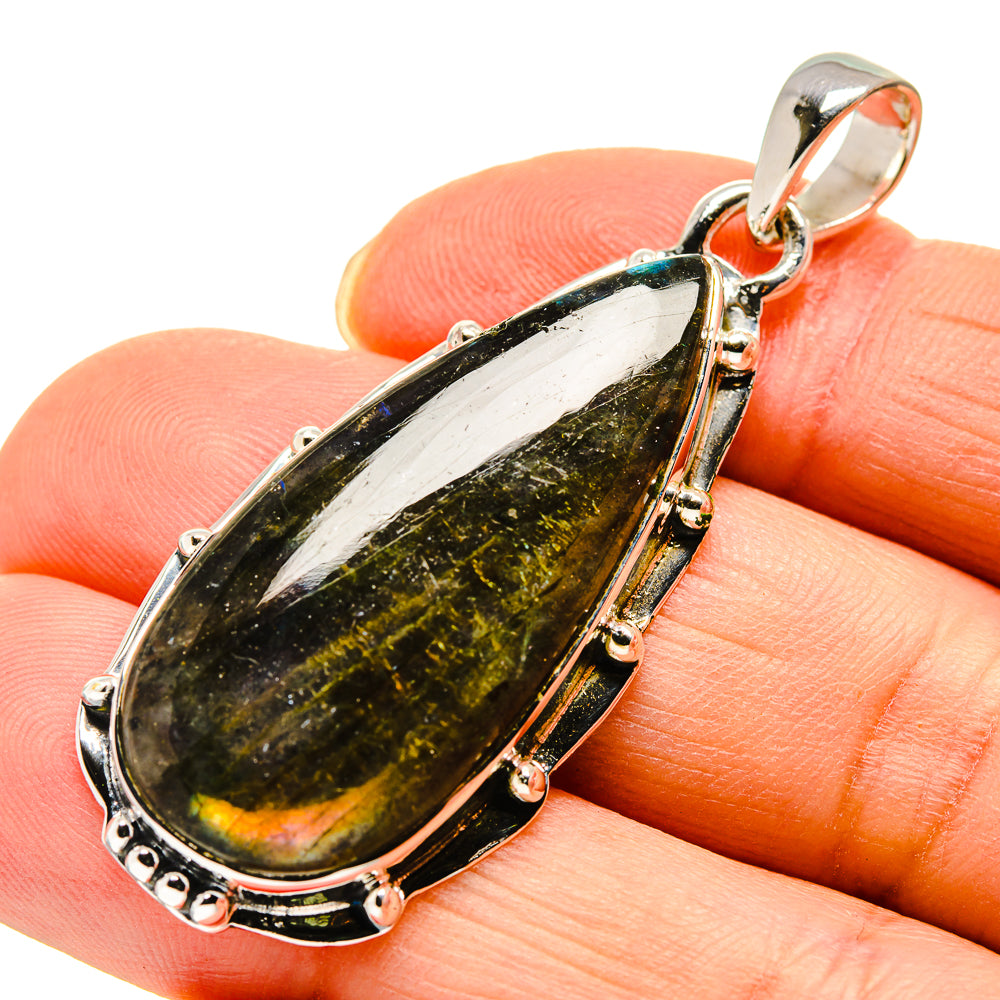 Labradorite Pendants handcrafted by Ana Silver Co - PD750372