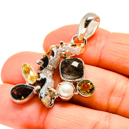 Occo Geode Pendants handcrafted by Ana Silver Co - PD750915