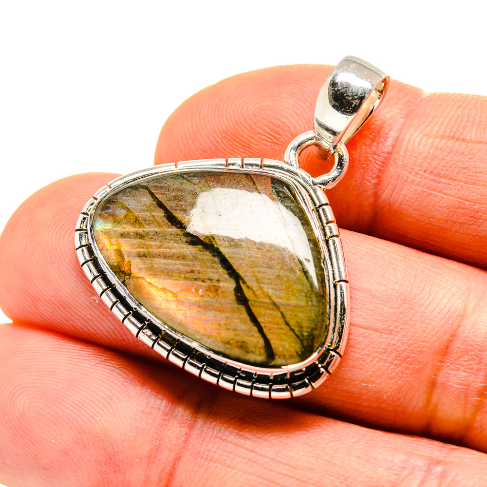 Labradorite pendant in 925 sterling silver with oval yellow-green flash stone and bail