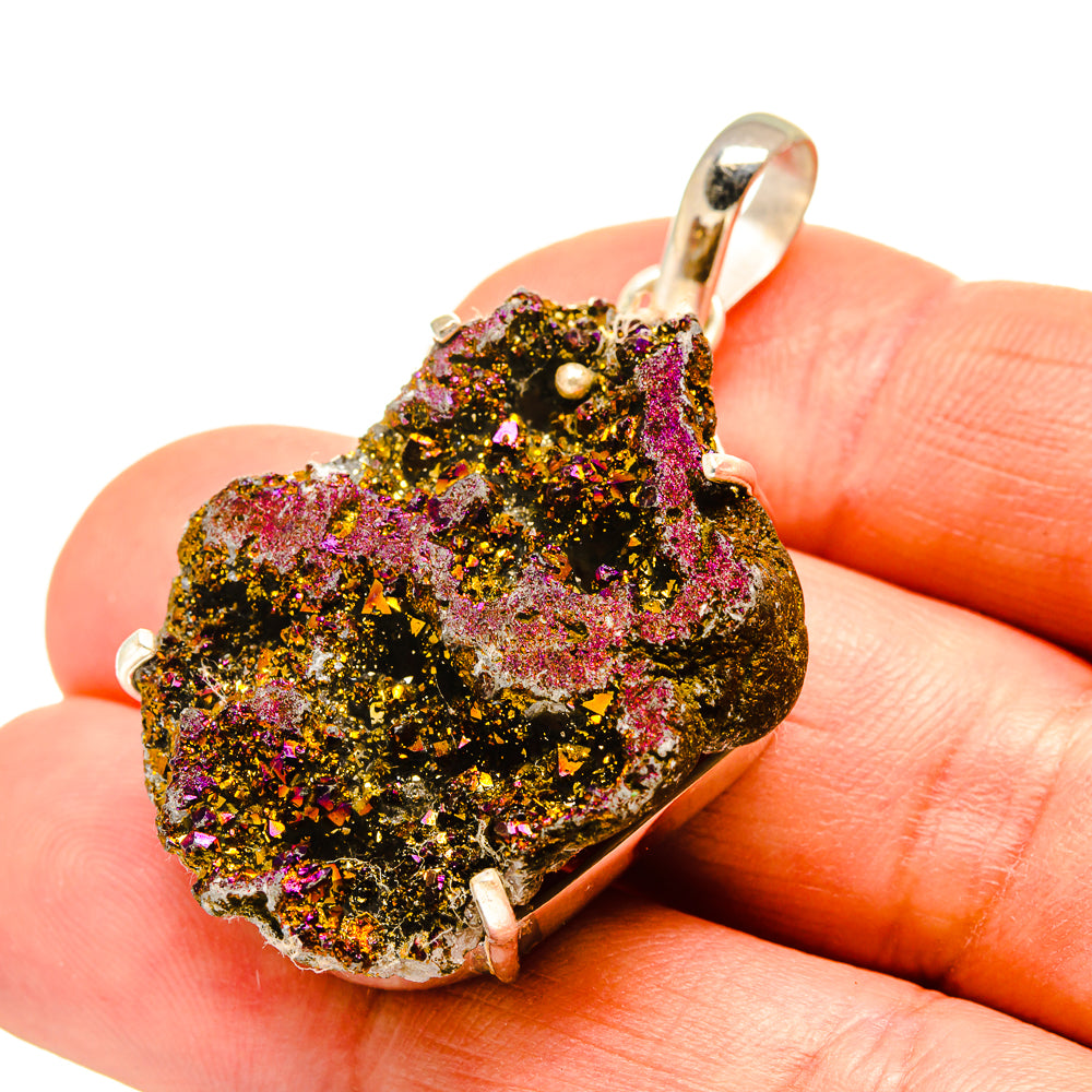 Titanium Druzy Pendants handcrafted by Ana Silver Co - PD751621