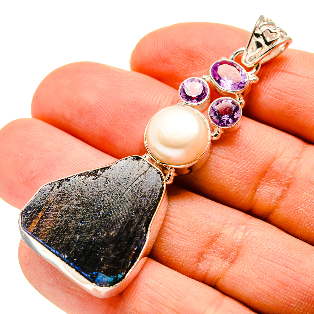 Labradorite Pendants handcrafted by Ana Silver Co - PD753191
