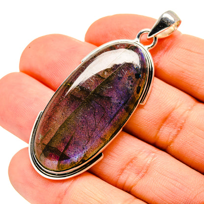Labradorite Pendants handcrafted by Ana Silver Co - PD753918