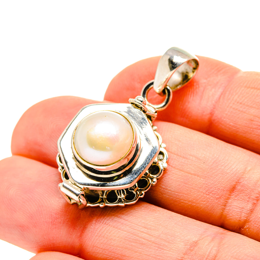 Cultured Pearl Pendants handcrafted by Ana Silver Co - PD753942
