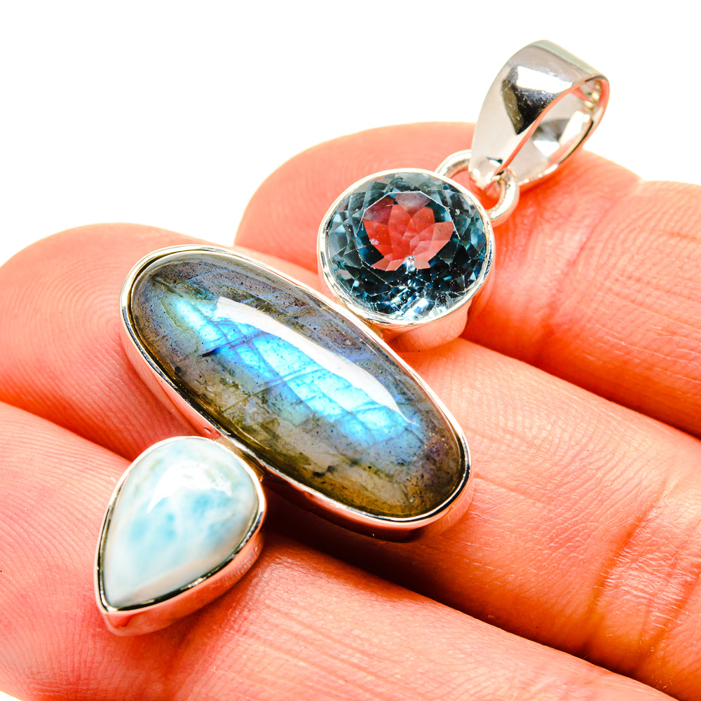 Labradorite Pendants handcrafted by Ana Silver Co - PD754142