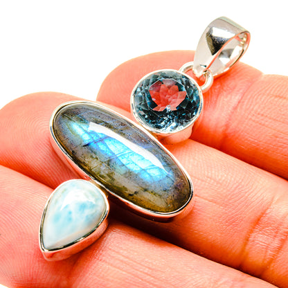 Labradorite Pendants handcrafted by Ana Silver Co - PD754142