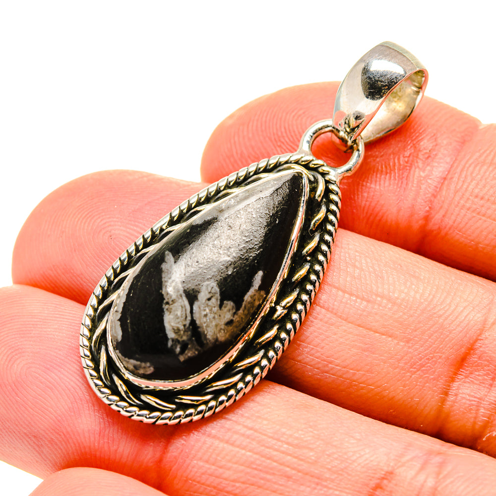 Chrysanthemum Stone Pendants handcrafted by Ana Silver Co - PD754192
