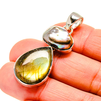 Labradorite Pendants handcrafted by Ana Silver Co - PD754225