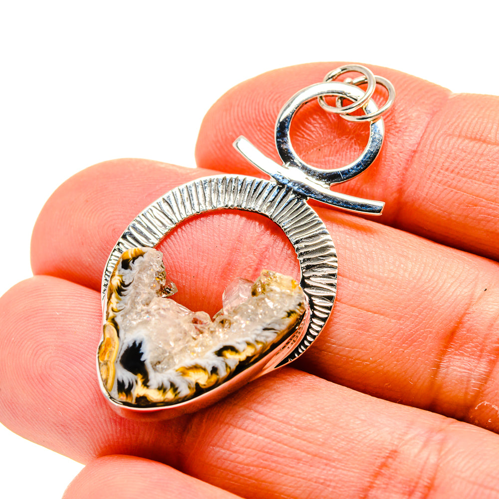 Occo Geode Pendants handcrafted by Ana Silver Co - PD754233