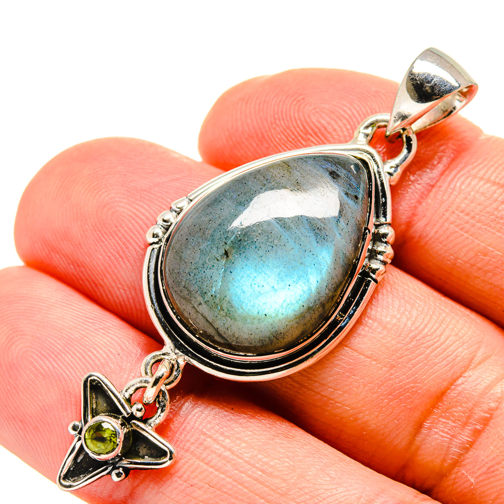 Labradorite Pendants handcrafted by Ana Silver Co - PD754371