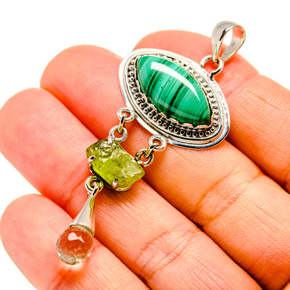 Malachite Pendants handcrafted by Ana Silver Co - PD754417