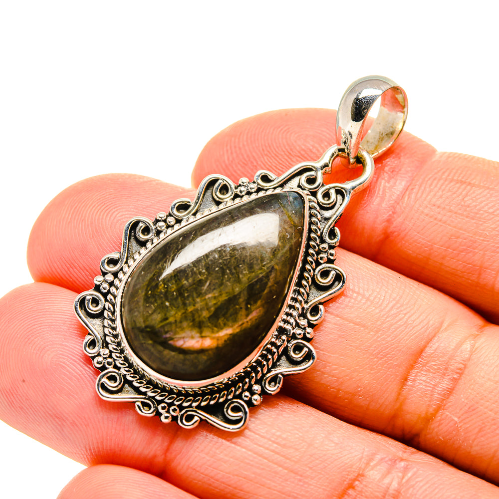 Labradorite Pendants handcrafted by Ana Silver Co - PD754437