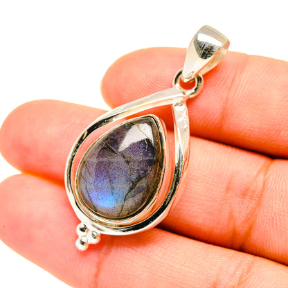Labradorite Pendants handcrafted by Ana Silver Co - PD7547