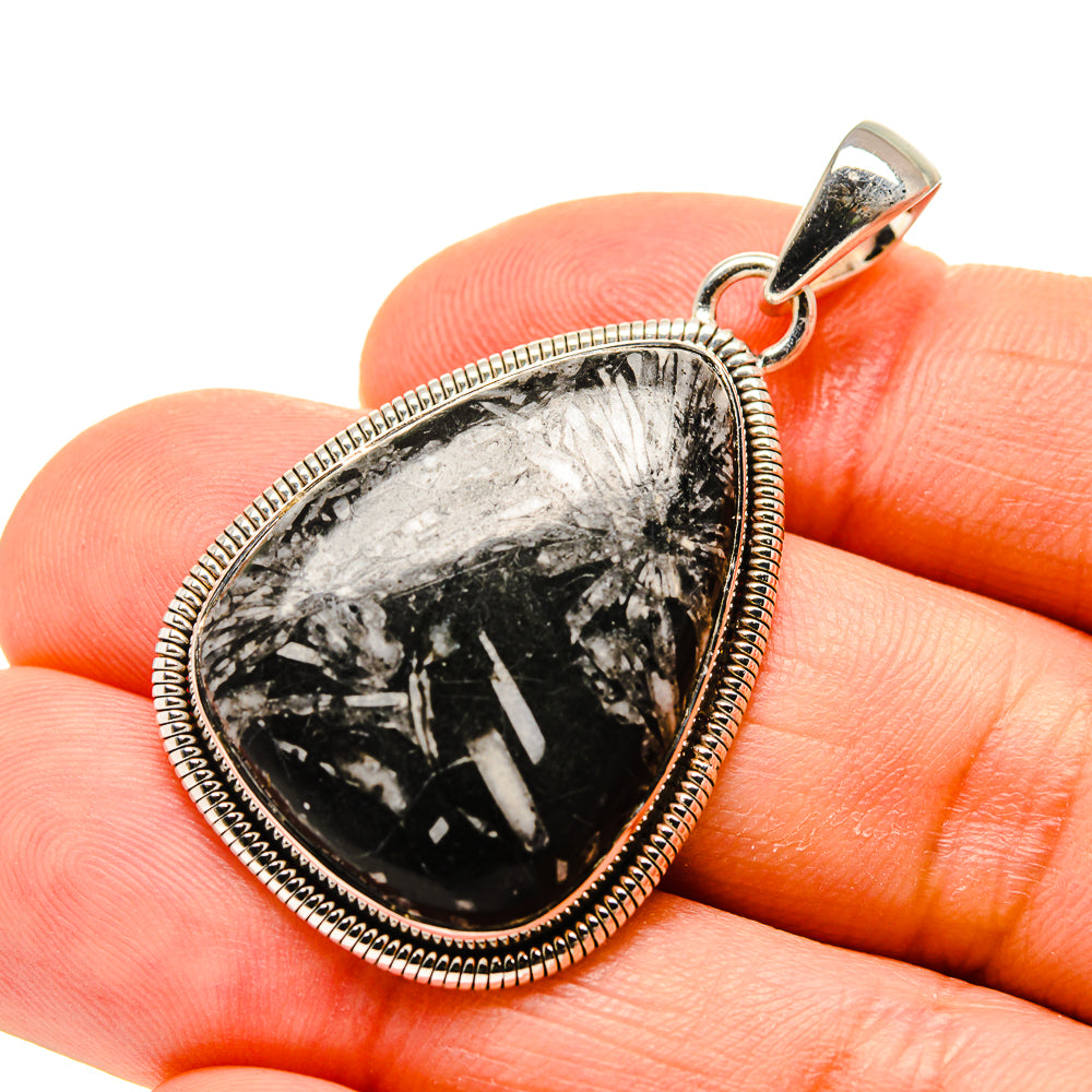 Chrysanthemum Stone Pendants handcrafted by Ana Silver Co - PD754733