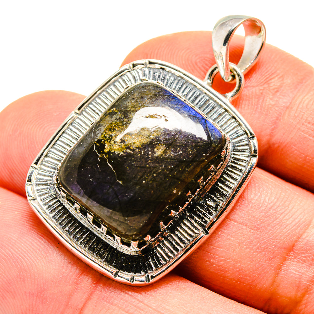 Labradorite Pendants handcrafted by Ana Silver Co - PD755029