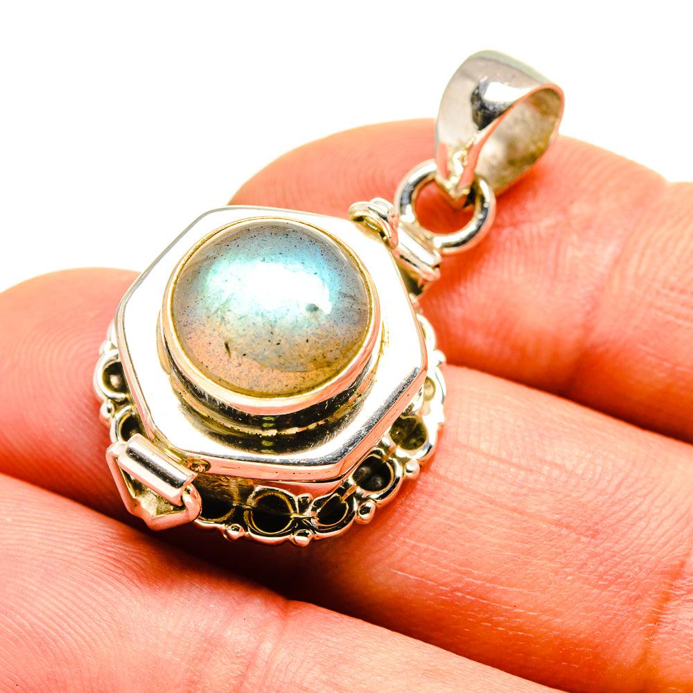 Labradorite Pendants handcrafted by Ana Silver Co - PD755094