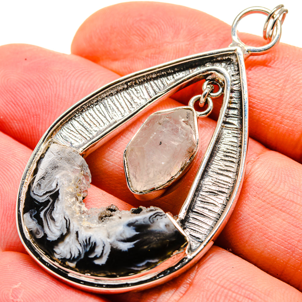 Oco Geode Pendants handcrafted by Ana Silver Co - PD755104