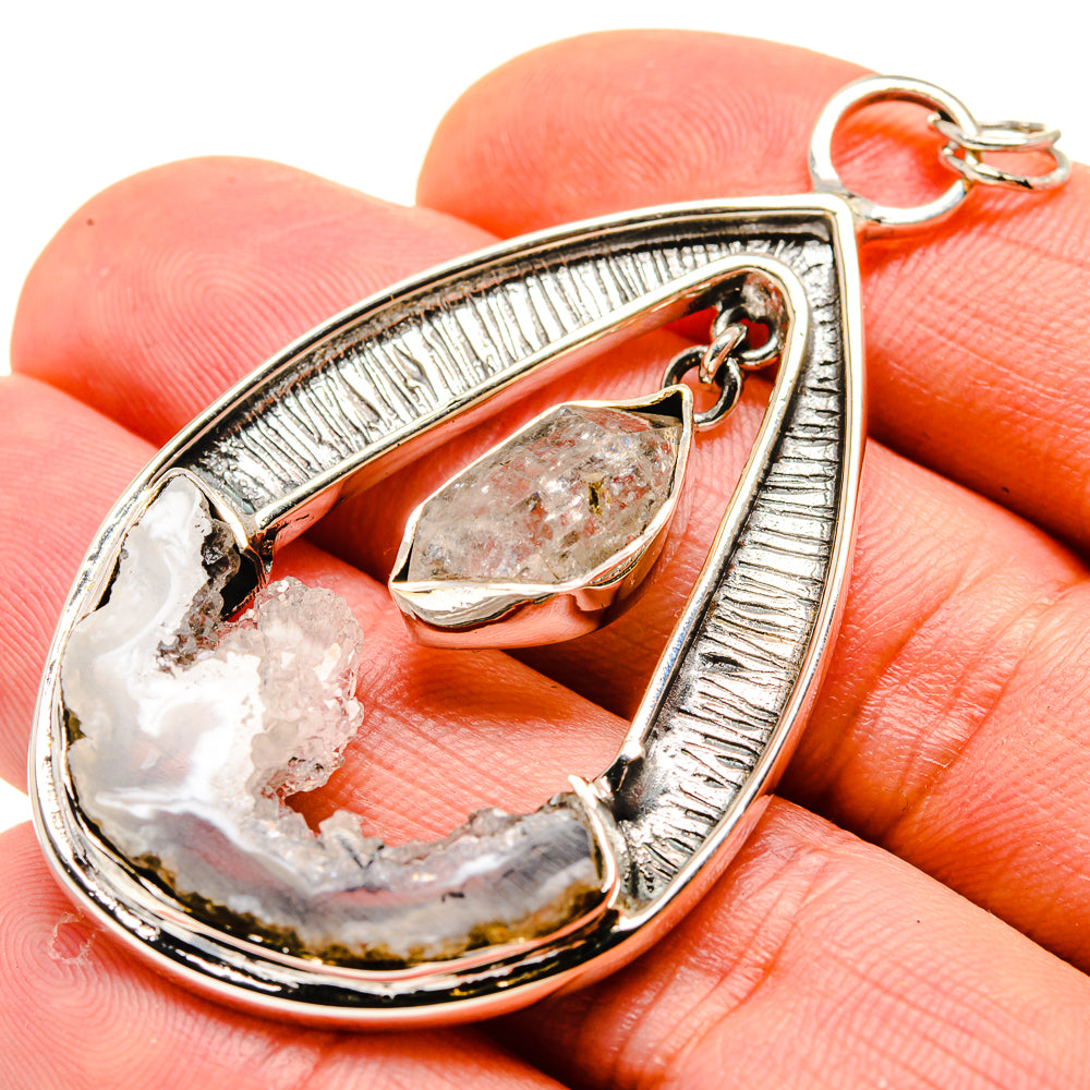 Oco Geode Pendants handcrafted by Ana Silver Co - PD755106