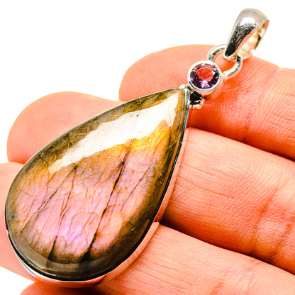 Labradorite Pendants handcrafted by Ana Silver Co - PD755209