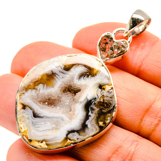 Occo Geode Slice Pendants handcrafted by Ana Silver Co - PD755260