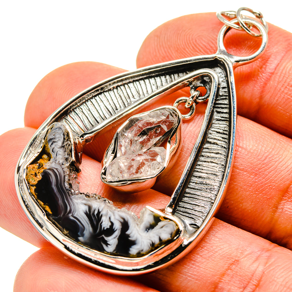 Occo Geode Slice Pendants handcrafted by Ana Silver Co - PD755416