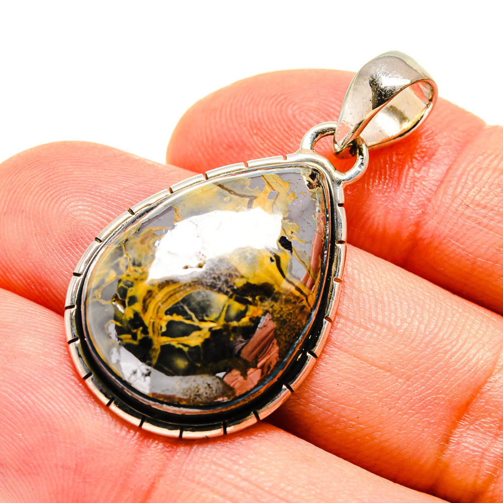Schalenblende Pendants handcrafted by Ana Silver Co - PD755491