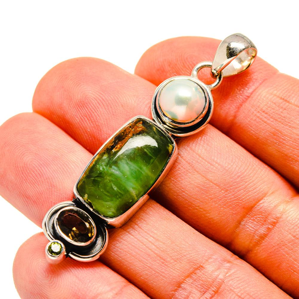 Chrysoprase Pendants handcrafted by Ana Silver Co - PD755518