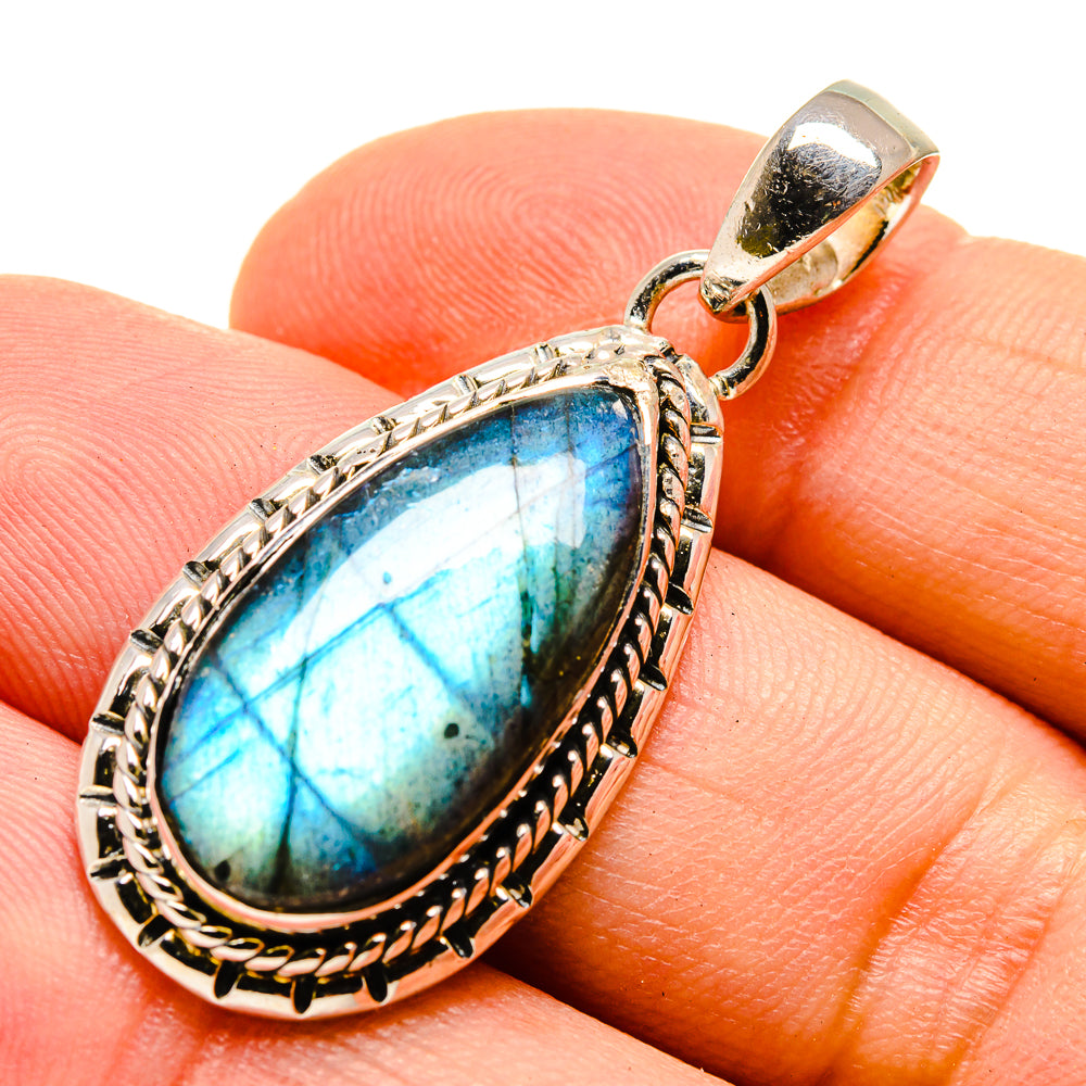 Labradorite Pendants handcrafted by Ana Silver Co - PD755550