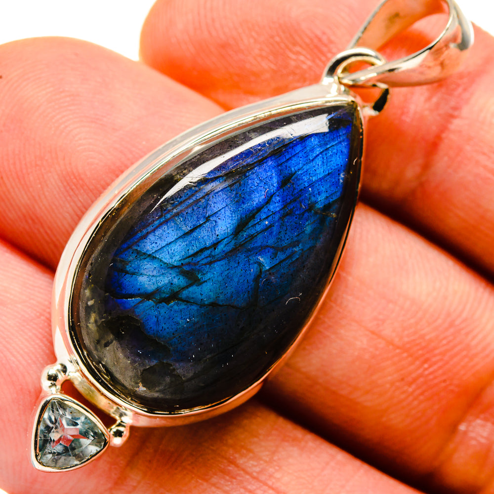 Labradorite Pendants handcrafted by Ana Silver Co - PD755720