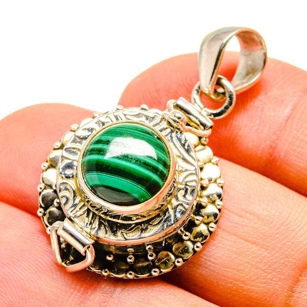 Malachite Pendants handcrafted by Ana Silver Co - PD755773