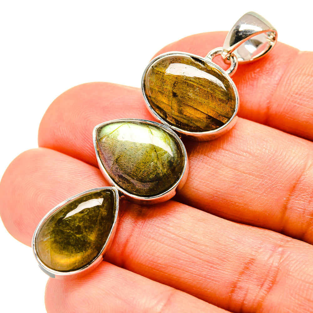 Labradorite Pendants handcrafted by Ana Silver Co - PD756119