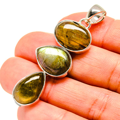 Labradorite Pendants handcrafted by Ana Silver Co - PD756119