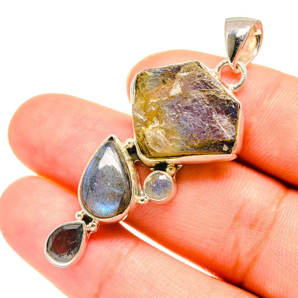 Labradorite Pendants handcrafted by Ana Silver Co - PD7562